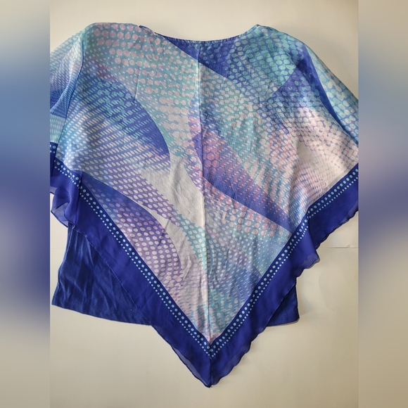 B.L.E.U. Multicolor Abstract Blouse - Picture 9 of 16